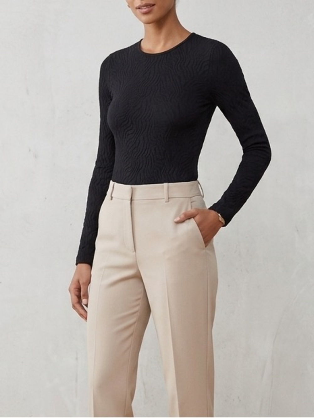 Aritzia Babaton Jacquard Textured Long Sleeve Bodysuit Black Size XS